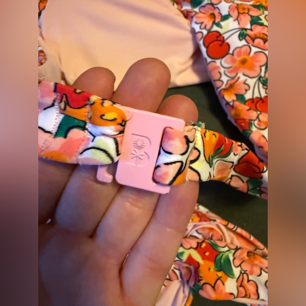 🌺 Blackbough Swim Berry Cherry Thea Bikini Set | Size M - Picture 10 of 12